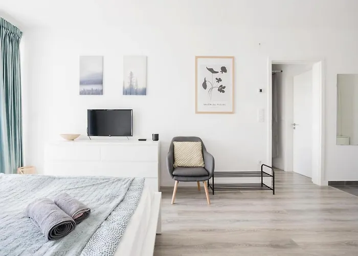 Modern Riverside With Free Parking * Boedapest